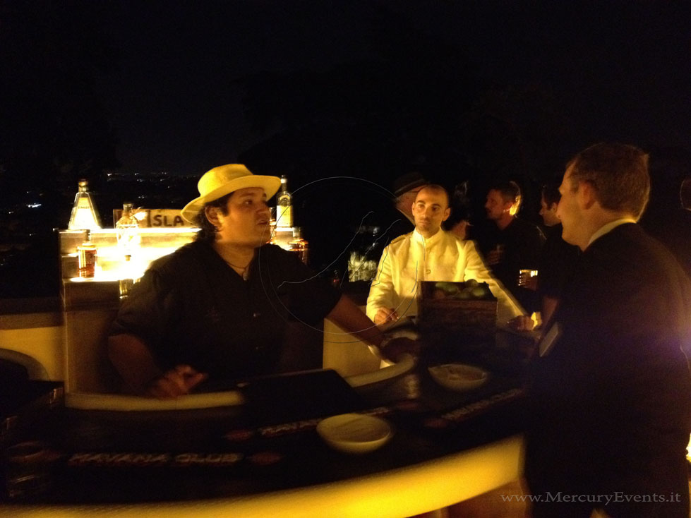 Mercury Events Open Bar catering - bar luminoso luxury events villa aurelia rum e sigari