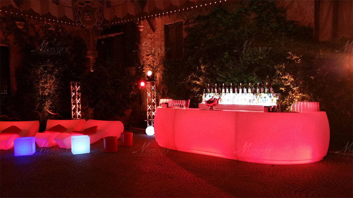 Castello crescenza Open bar catering Mercury events Roma Ramazzotti party Aperitivo bancone lumisono _05