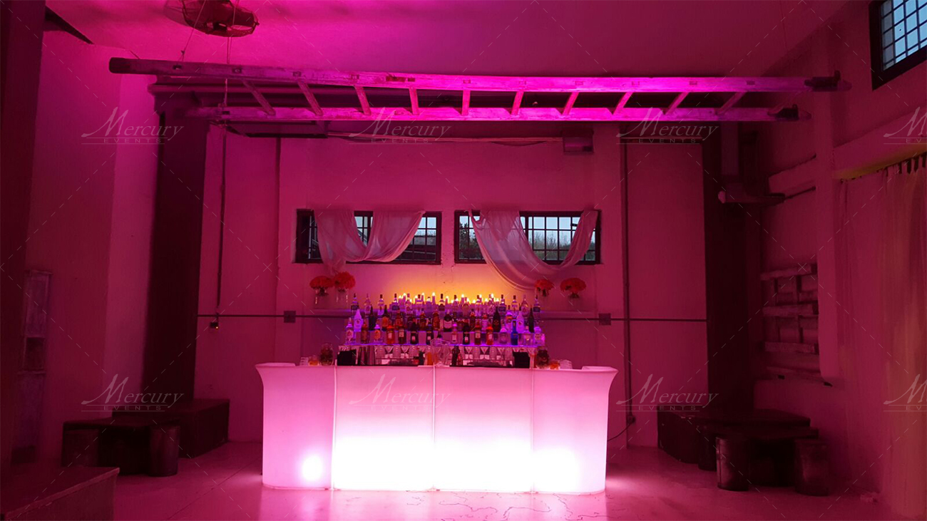 Mercury Events prestigiosa società di Bar Catering firma gli eventi Open Bar più esclusivi a Roma Milano Toscana e all'Estero. Vieni a scoprirci!