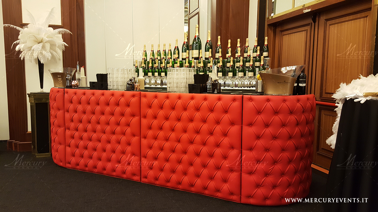 Red chesterfield bar