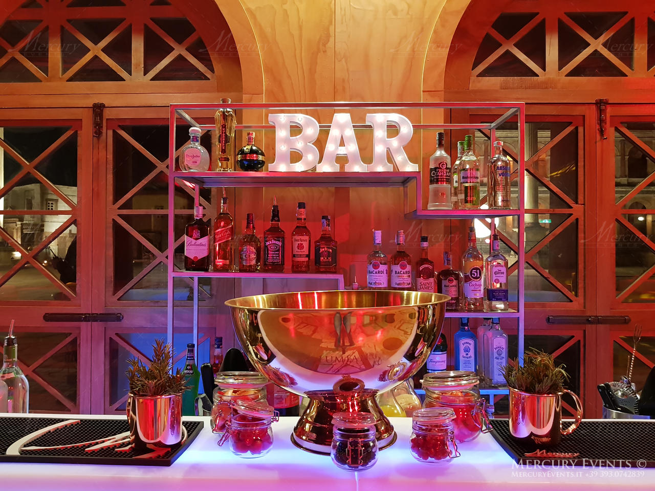 Corporate Party - Set Antica Roma - Bar Catering